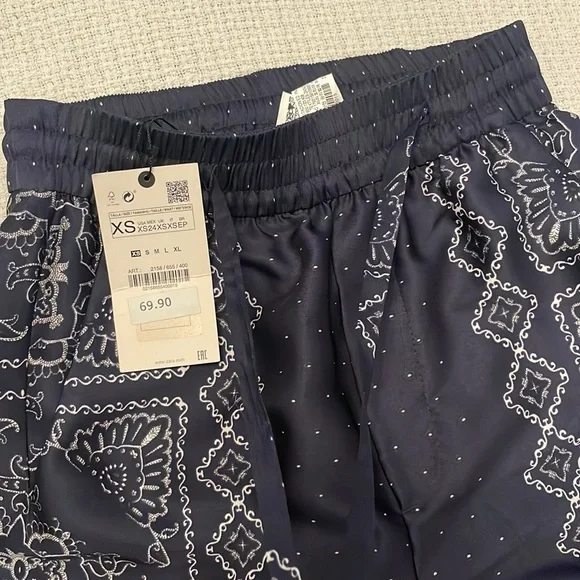 Zara navy satin pants - Picture 4 of 4